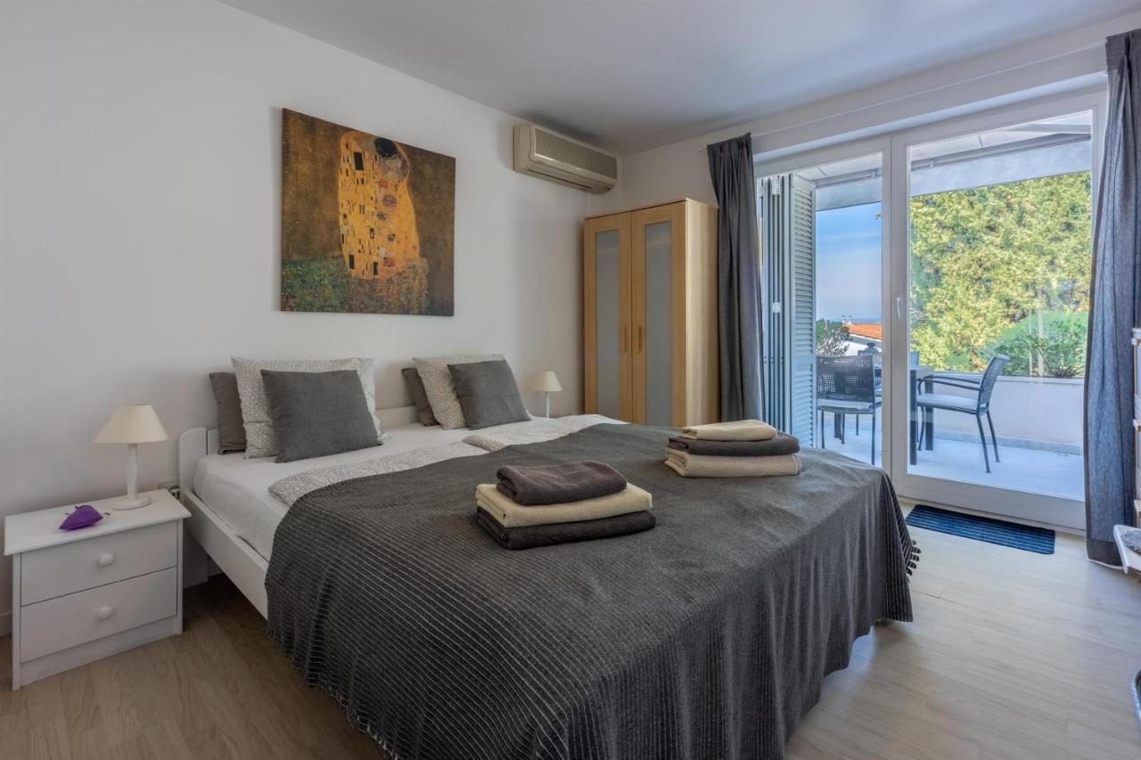 Apartment Vito Njivice Dış mekan fotoğraf